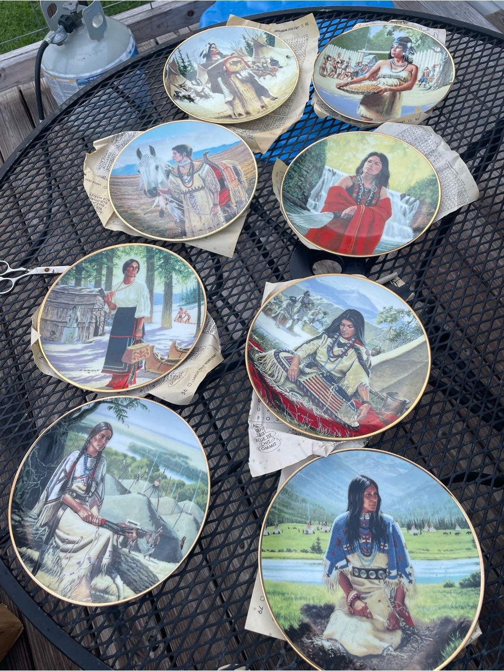 VINTAGE Set 8 of Decorative Native American Art Collector Plates - Multicolor